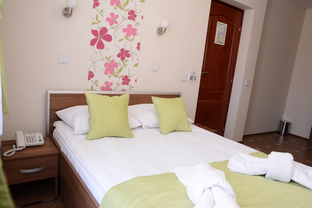 Garni Hotel Laguna Lux Nis Luaran gambar