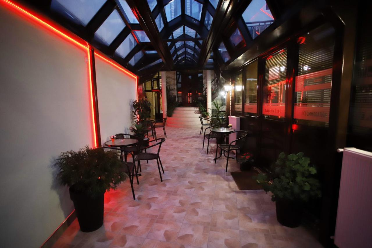 Garni Hotel Laguna Lux Nis Luaran gambar